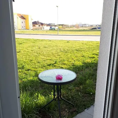 Apartment 5 *