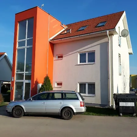 Apartment 5 Biely Kostol